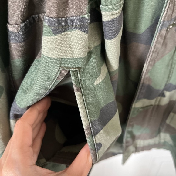 Aritzia Tna Camo/Army Jacket - Picture 7 of 10